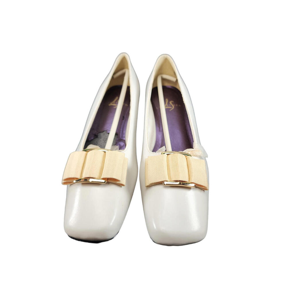 Vtg Womens Life Stride Pump w/ bow Midas Ivory SZ 10N 405L77